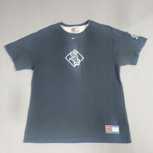 Nike White Socks T-shirt Center Swoosh Size L